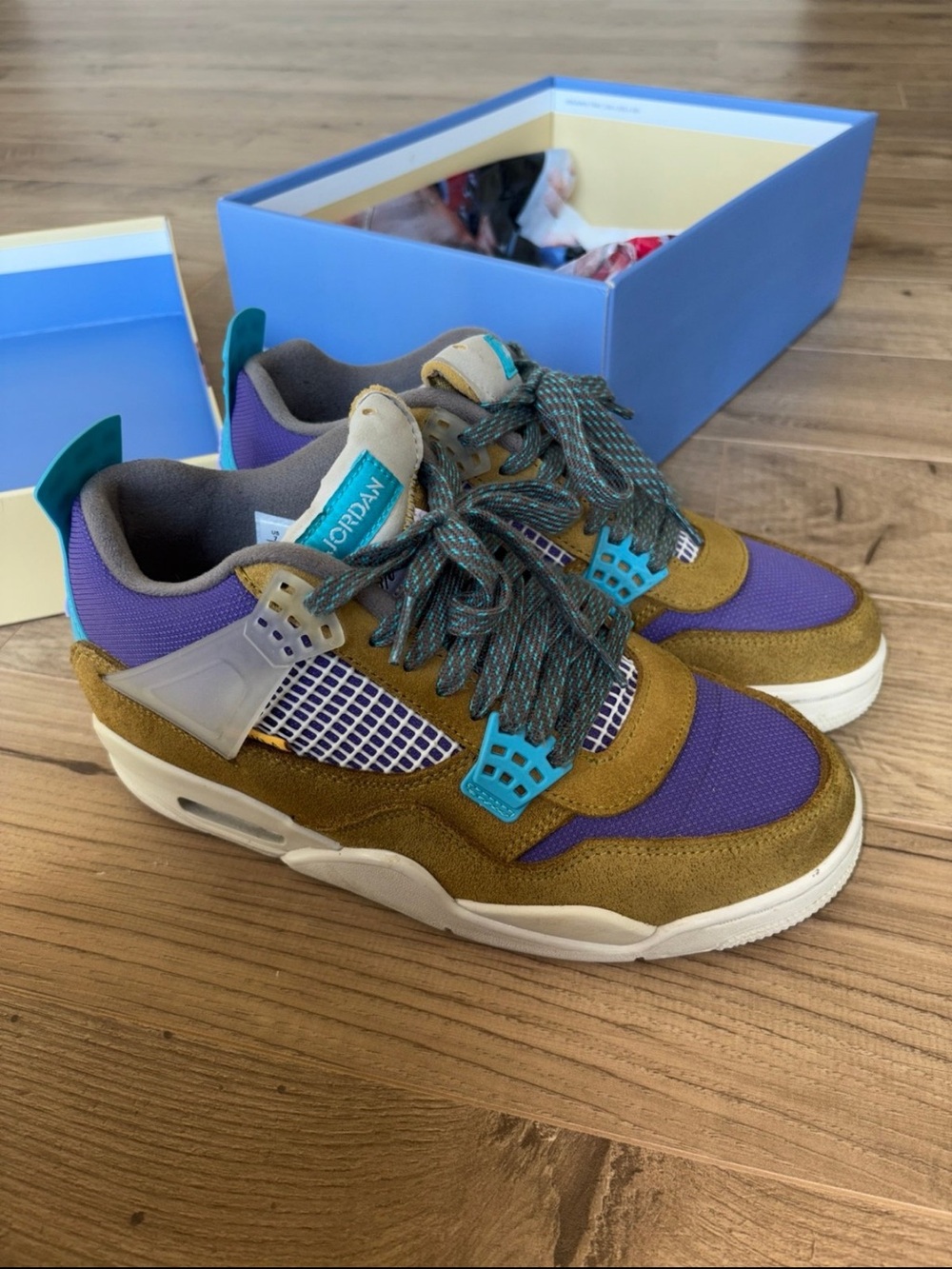 Union la x Jordan retro 4